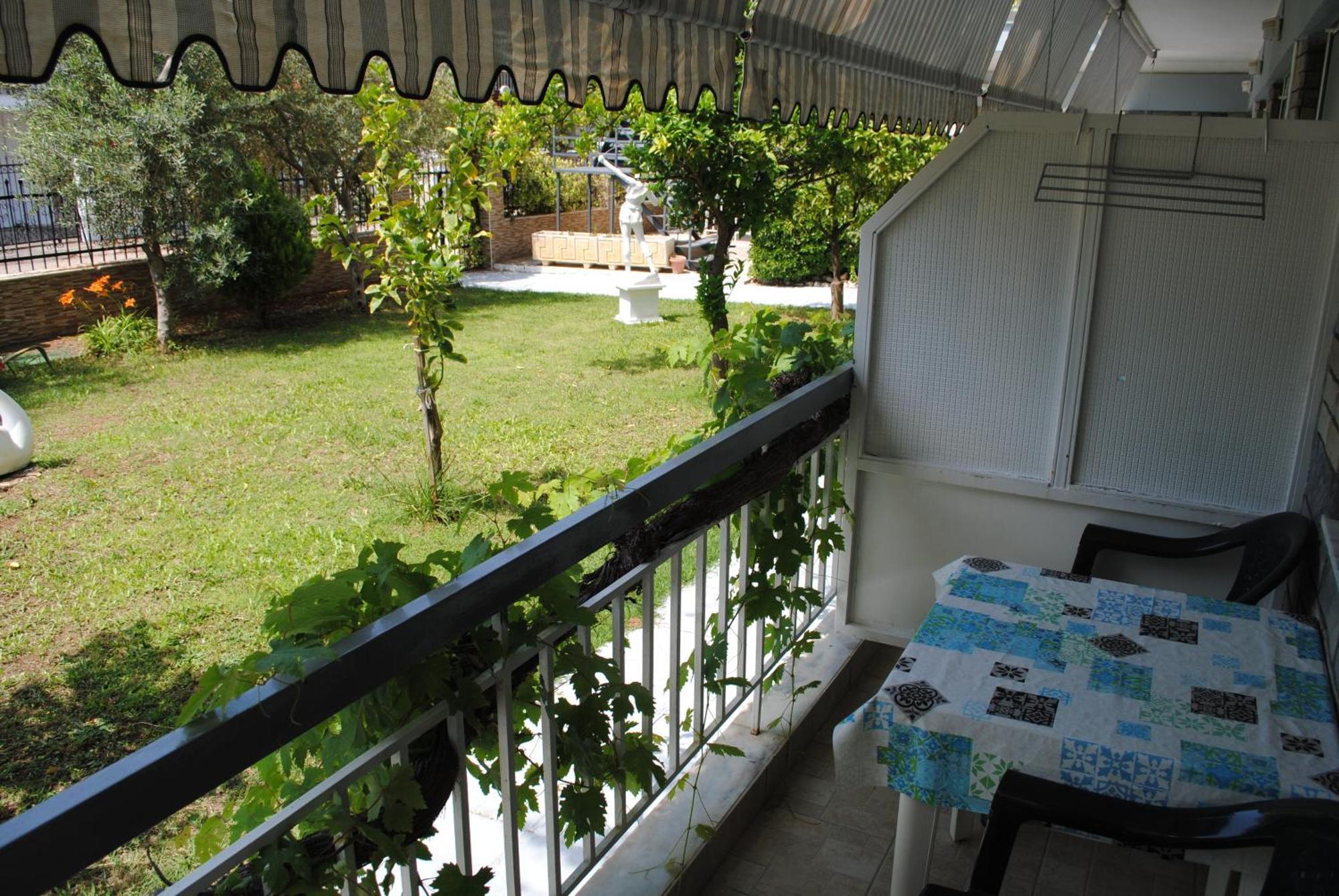 Artemis Apartments Paralia Dionisiou Extérieur photo