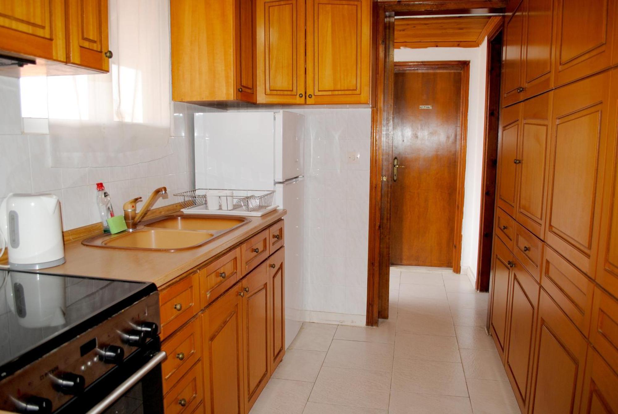 Artemis Apartments Paralia Dionisiou Extérieur photo