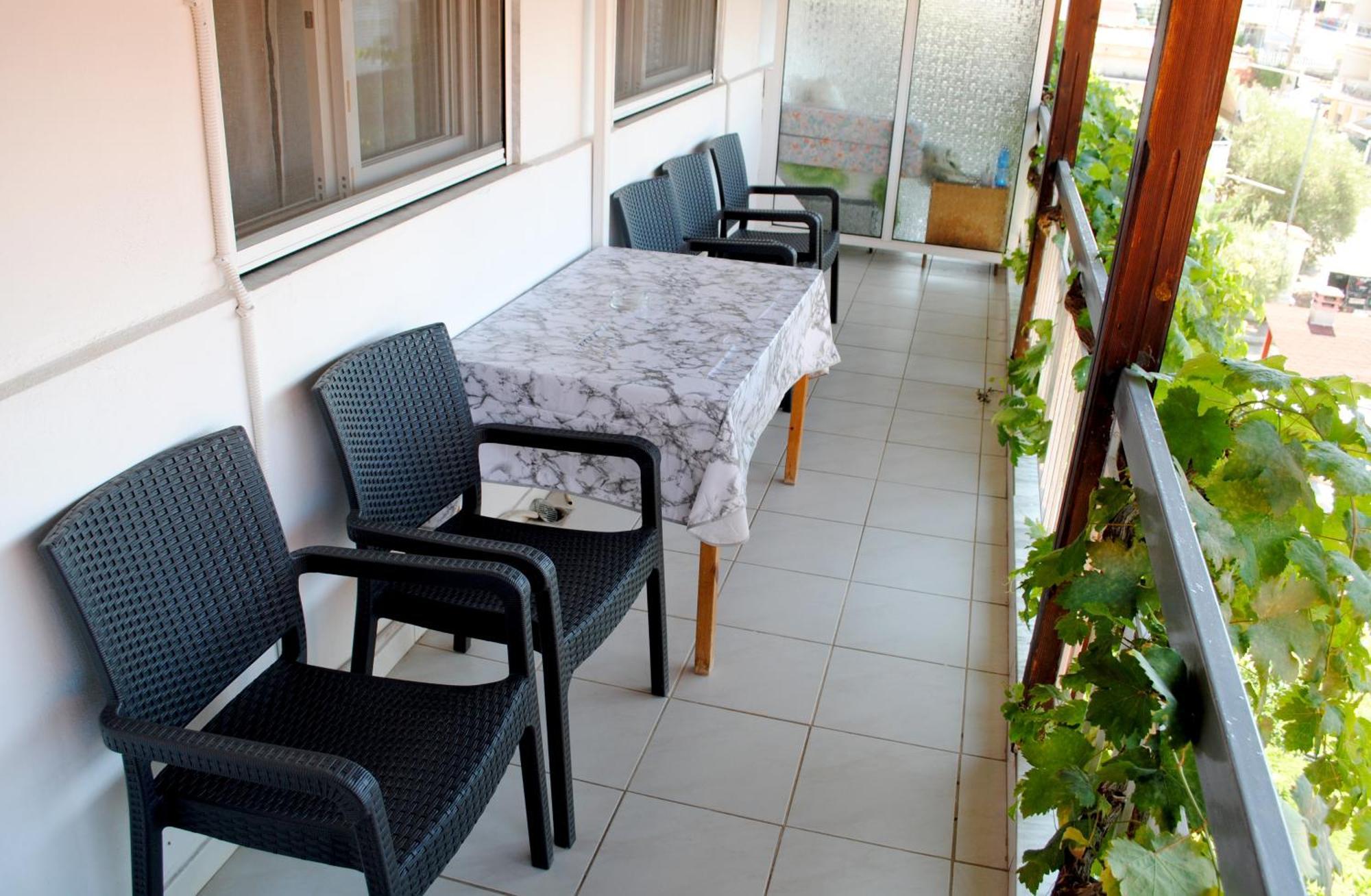 Artemis Apartments Paralia Dionisiou Extérieur photo